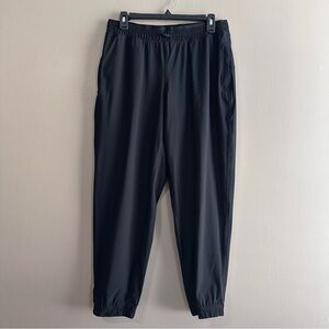 Athleta Black Crosstrain Pant Womens Medium Petite Lightweight Activewear Travel